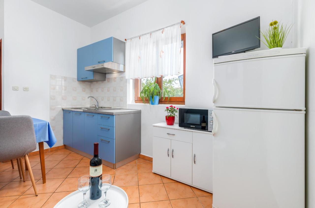 Center Of Fazana Apartments Katarina Kültér fotó