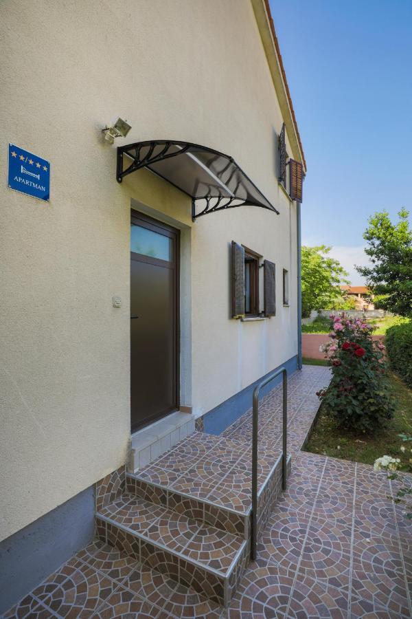 Center Of Fazana Apartments Katarina Kültér fotó